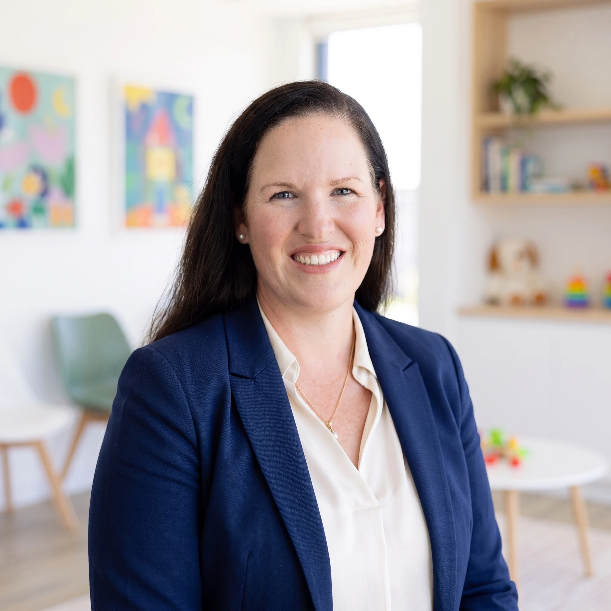 Portrait of Dr Elize O’Reilly in the clinic